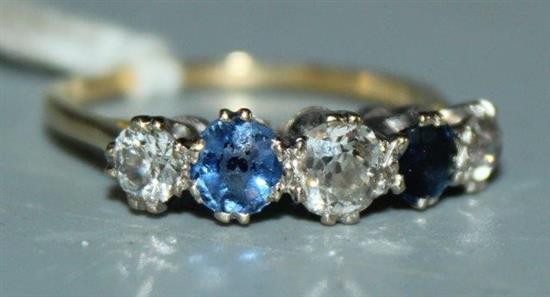 18ct diamond & sapphire ring